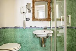 Oikos Sea View 23 by Wonderful Italy