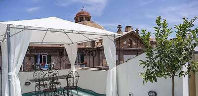 Terrace Charm and Relax in the Heart of La Kalsa by Wonderful Italy