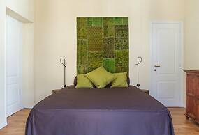 Terrace Charm and Relax in the Heart of La Kalsa by Wonderful Italy