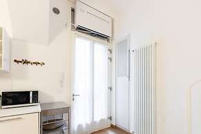 Charming Studio by Wonderful Italy