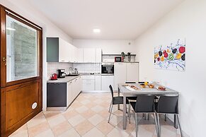 I Ciliegi 1 09 con Piscina by Wonderful Italy