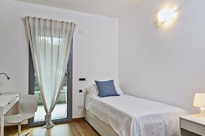 Viviboccadasse by Wonderful Italy - Peonia