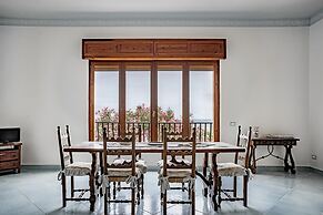 Seafront Terrace in Donnalucata by Wonderful Italy