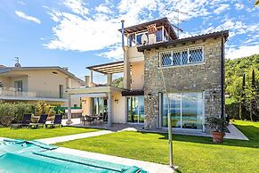 Villa Perla con Piscina by Wonderful Italy