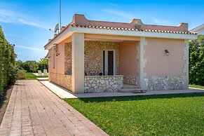 Villa Bouganville con Piscina by Wonderful Italy