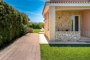 Villa Bouganville con Piscina by Wonderful Italy