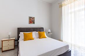 Virginia Apartment at the Central Station by Wonderful Italy