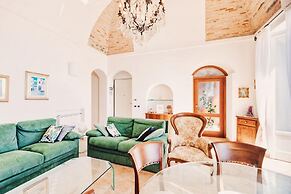 Appartamento Fronte Mare a Ospedaletti by Wonderful Italy