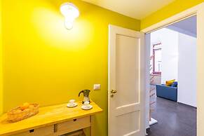 Design Apartment at Spaccanapoli by Wonderful Italy