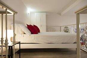 Cinema House at the Historical Center by Wonderful Italy