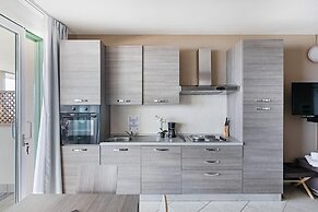 Residenza Miralago With Pool - One-bedroom With Terrace