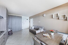 Residenza Miralago With Pool - One-bedroom With Terrace