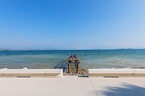 Residenza Miralago With Pool - One-bedroom With Terrace