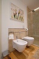 Luxury Lakefront Catullo A1 by Wonderful Italy