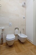 Luxury Lakefront Catullo A1 by Wonderful Italy