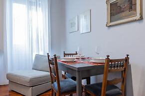 Moncalvo 8 bis - Spazioso Appartamento nei Pressi