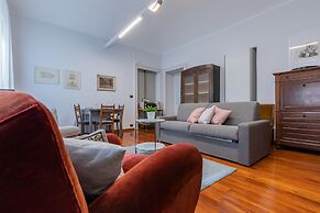 Moncalvo 8 bis - Spazioso Appartamento nei Pressi