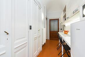 Moncalvo 8 bis - Spazioso Appartamento nei Pressi