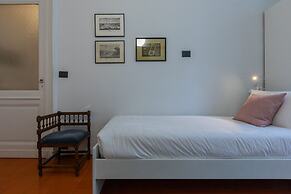 Moncalvo 8 bis - Spazioso Appartamento nei Pressi