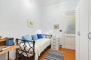 Moncalvo 8 bis - Spazioso Appartamento nei Pressi