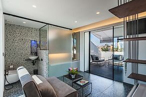 Grimaldi Terrace Studio by Wonderful Italy