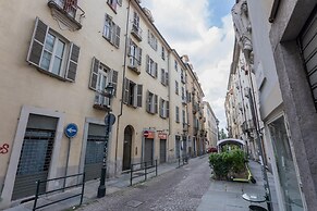 Elegante Appartamento al Quadrilatero by Wonderful Italy