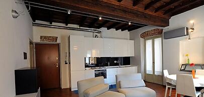 Elegante Appartamento al Quadrilatero by Wonderful Italy