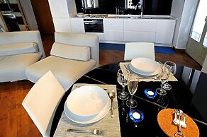 Elegante Appartamento al Quadrilatero by Wonderful Italy