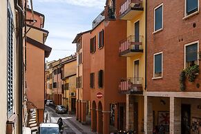A Pochi Passi da Piazza Maggiore by Wonderful Italy