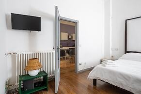 A Pochi Passi da Piazza Maggiore by Wonderful Italy