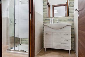 Trinit 57 Studio Apartment by Wonderful Italy