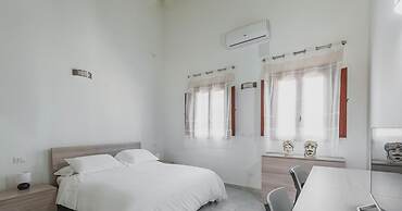 Modern Duplex With Balcony by Wonderful Italy