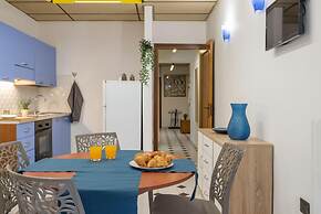 Classic Style Duplex Apartment by Wonderful Italy