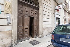 Classic Style Duplex Apartment by Wonderful Italy