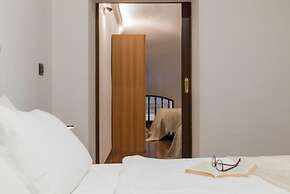 Classic Style Duplex Apartment by Wonderful Italy