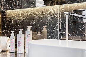 Riva Sea View Apartment by Wonderful Italy