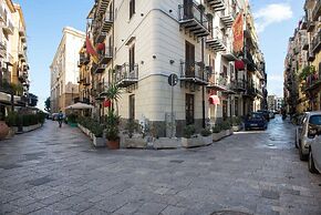 Casetta Gialla Alla Vucciria by Wonderful Italy