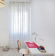 Contemporary Apartment in Sturla by Wonderful Italy