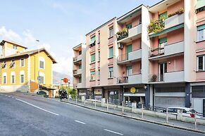 Contemporary Apartment in Sturla by Wonderful Italy