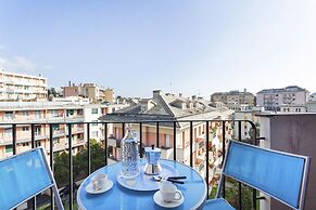 Contemporary Apartment in Sturla by Wonderful Italy