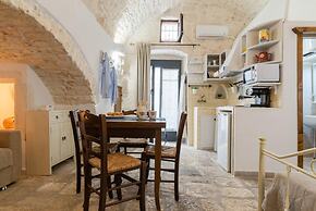 Ostuneon 900 by Wonderful Italy