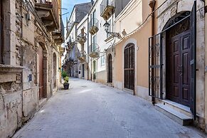 Salomone Apartment 16 by Wonderful Italy