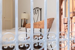 Salomone Apartment 16 by Wonderful Italy