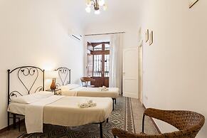 Salomone Apartment 16 by Wonderful Italy