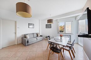 Residenza Miralago With Pool - One-bedroom Apartment With Lake View