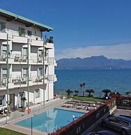 Residenza Miralago With Pool - One-bedroom Apartment With Lake View