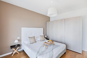 Residenza Miralago With Pool - One-bedroom Apartment With Lake View