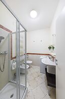 Residenza Miralago With Pool - One-bedroom Apartment With Lake View