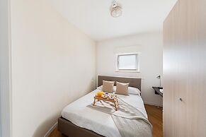 Residenza Miralago With Pool - Two-bedroom Apartment With Lake View