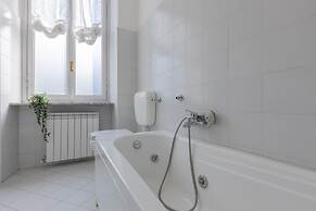 Una Terrazza nei Pressi del Po by Wonderful Italy